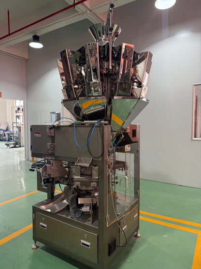 High-speed fully automatic pillow packaging machine